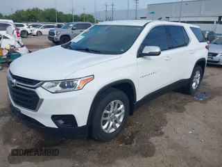 2021 Chevrolet Traverse LS z VIN 1GNERFKW7MJ169763, wystawiony jako IAAI lot #42041579 z przebiegiem 59 840 mil mil oraz . Historia ofert i sprzedaży dostępna na DreamBid. Obrazek 17.