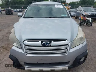 2013 Subaru Outback Limited с VIN 4S4BRCLC8D3288324, выставлен на аукционе IAAI как лот 42381236 с пробегом 142 224 миль миль и . История ставок и продаж доступна на DreamBid. Изображение 11.