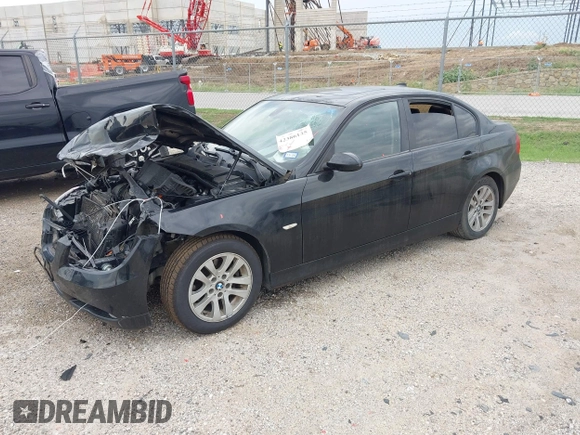 2006 BMW 3 Series 325i z VIN WBAVB13576KX67030, wystawiony jako IAAI lot #42386135 z przebiegiem 173 744 mil mil oraz . Historia ofert i sprzedaży dostępna na DreamBid. Obrazek 17.
