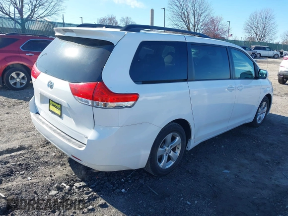 2014 Toyota Sienna LE AAS with VIN 5TDKK3DC6ES489789, listed as a IAAI auction lot 41899933 with 81,090 mi miles and . Bid and sale history available at DreamBid. Image 4.