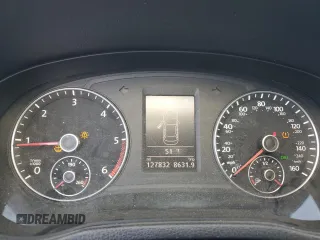 2014 Volkswagen Passat SEL Premium z VIN 1VWCN7A30EC100232, wystawiony jako Copart lot #48228355 z przebiegiem 127 832 mil mil oraz Szkoda całkowita • Salvage title. Historia ofert i sprzedaży dostępna na DreamBid. Obrazek 9.