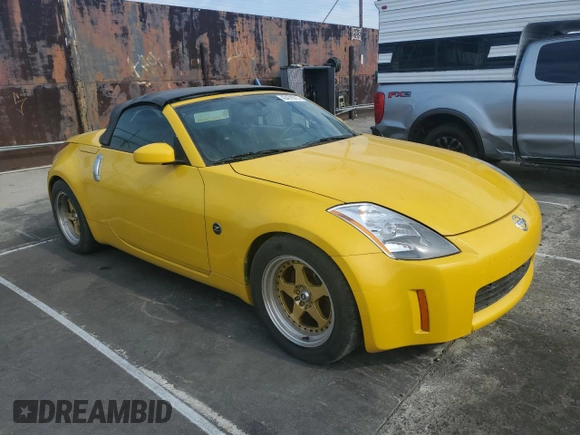2005 Nissan 350Z Touring with VIN JN1AZ36A25M759523, listed as a Copart auction lot 43478515 with 140,771 mi miles and Salvage Title. Bid and sale history available at carsss.com. Image 4.