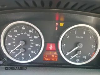 2005 BMW 6 Series 645Ci with VIN WBAEK73455B328546, listed as a Copart auction lot 54696625 with 121,804 mi miles and Salvage Title. Bid and sale history available at carsss.com. Image 9.