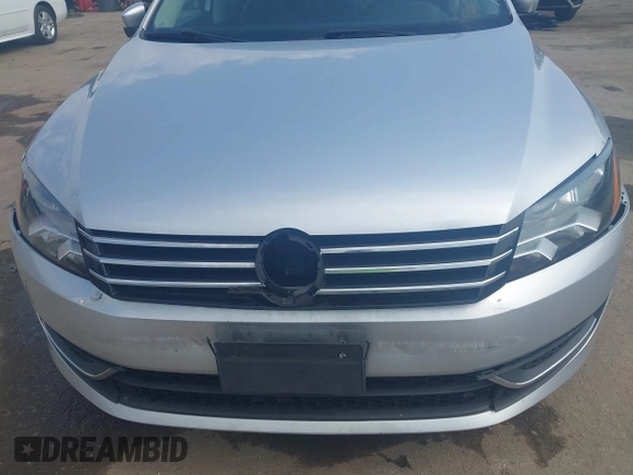 2014 Volkswagen Passat SE with VIN 1VWBT7A37EC039074, listed as a IAAI auction lot 42439583 with 109,654 mi miles and . Bid and sale history available at DreamBid. Image 6.