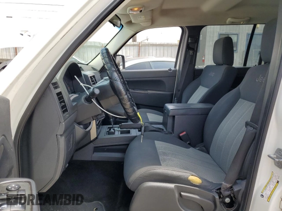 2009 Jeep Liberty Sport with VIN 1J8GN28K29W535061, listed as a Copart auction lot 55427745 with 179,361 mi miles and Clean Title. Bid and sale history available at carsss.com. Image 7.
