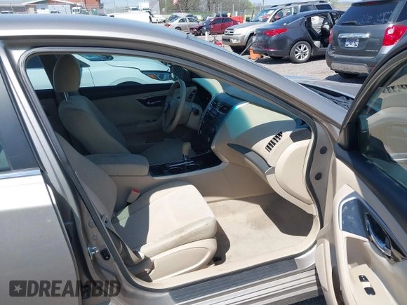 2013 Nissan Altima 2.5 S with VIN 1N4AL3AP6DC175274, listed as a IAAI auction lot 42001544 with 148,665 mi miles. Bid and sale history available at carsss.com. Image 5.