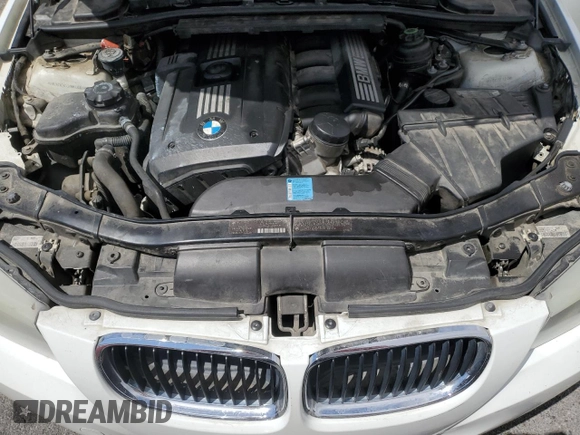 2011 BMW 3 Series 328i with VIN WBAPH5G53BNM72802, listed as a Copart auction lot 54443115 with 178,651 mi miles and Clean Title. Bid and sale history available at carsss.com. Image 11.
