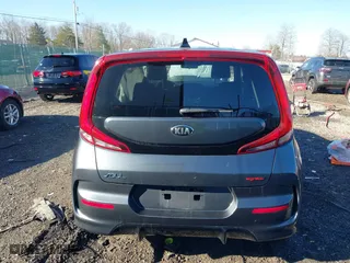 2020 Kia Soul GT-Line with VIN KNDJ63AU0L7054402, listed as a IAAI auction lot 41739639 with 47,775 mi miles. Bid and sale history available at carsss.com. Image 16.