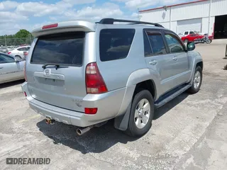 2005 Toyota 4Runner SR5 with VIN JTEBU14R150056589, listed as a IAAI auction lot 42077670 with 115,900 mi miles. Bid and sale history available at carsss.com. Image 4.