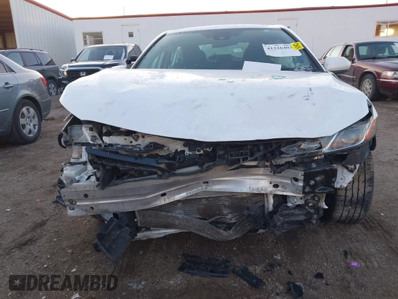 2019 Toyota Camry LE z VIN 4T1B11HK1KU804266, wystawiony jako IAAI lot #41226403 z przebiegiem 91 163 mil mil oraz . Historia ofert i sprzedaży dostępna na DreamBid. Obrazek 6.