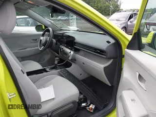 2025 Hyundai Kona SEL with VIN KM8HBCAB7SU219088, listed as a IAAI auction lot 42519269 with 19,803 mi miles and . Bid and sale history available at DreamBid. Image 5.