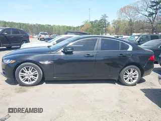 2018 Jaguar XE 25t Premium with VIN SAJAD4FX5JCP22618, listed as a IAAI auction lot 41910986 with 111,256 mi miles. Bid and sale history available at carsss.com. Image 14.