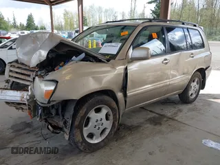 2007 Toyota Highlander w/3rd Row z VIN JTEEP21A070188206, wystawiony jako IAAI lot #41999665 z przebiegiem 233 239 mil mil oraz . Historia ofert i sprzedaży dostępna na DreamBid. Obrazek 17.