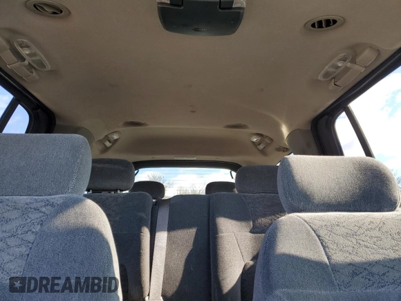 2003 GMC Envoy XL SLE with VIN 1GKET16S546219605, listed as a Copart auction lot 83763834 with 126,403 mi miles and Clean Title. Bid and sale history available at carsss.com. Image 10.