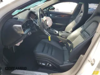 2018 Porsche Panamera 4 E-Hybrid z VIN WP0AE2A75JL130885, wystawiony jako Copart lot #55447835 z przebiegiem 76 932 mil mil oraz Szkoda całkowita • Salvage title. Historia ofert i sprzedaży dostępna na DreamBid. Obrazek 7.