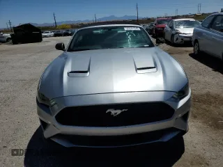 2020 Ford Mustang EcoBoost z VIN 1FATP8UH0L5101303, wystawiony jako Copart lot #53581315 z przebiegiem 59 273 mil mil oraz Szkody całkowita. Historia ofert i sprzedaży dostępna na DreamBid. Obrazek 5.