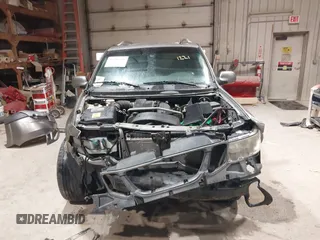 2006 Saab 9-7X 4.2i with VIN 5S3ET13S462804535, listed as a IAAI auction lot 41911221 with 179,347 mi miles. Bid and sale history available at carsss.com. Image 12.