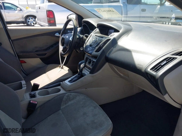 2012 Ford Focus SE with VIN 1FAHP3K2XCL120265, listed as a IAAI auction lot 42003627 with 1 mi miles. Bid and sale history available at carsss.com. Image 5.
