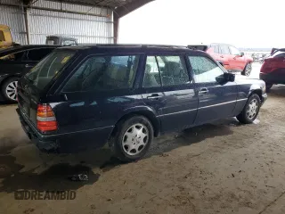 1995 Mercedes-Benz E with VIN WDBEA92E6SF318493, listed as a Copart auction lot 49295995 with 191,983 mi miles and Clean Title. Bid and sale history available at DreamBid. Image 3.