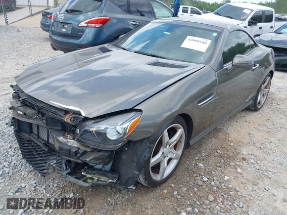 2015 Mercedes-Benz SLK 250 with VIN WDDPK4HA5FF110938, listed as a IAAI auction lot 42098160 with 46,779 mi miles and . Bid and sale history available at DreamBid. Image 18.