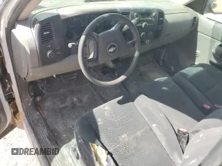 2006 Chevrolet Silverado 1500 Work Truck with VIN 1GCEC19X86Z110818, listed as a Copart auction lot 53384415 with 249,716 mi miles and Clean Title. Bid and sale history available at carsss.com. Image 8.