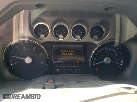 2014 Ford F-350 XLT with VIN 1FT8W3BT9EEA72092, listed as a Copart auction lot 53665775 with 298,659 mi miles and Salvage Title. Bid and sale history available at DreamBid. Image 9.