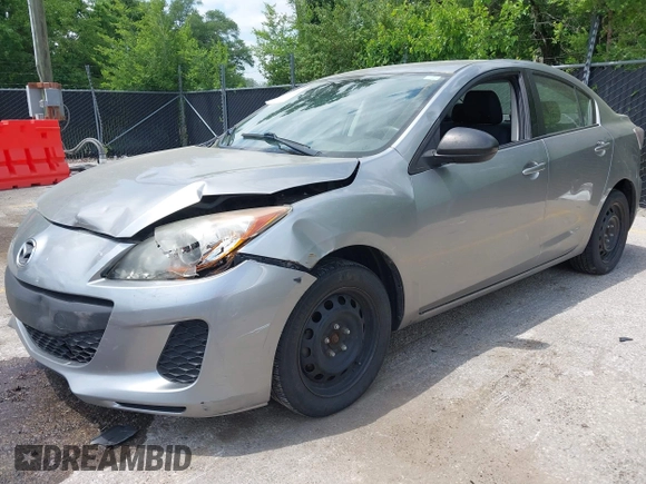 2013 Mazda 3 i SV with VIN JM1BL1TG3D1770465, listed as a IAAI auction lot 42273000 with 190,627 mi miles and . Bid and sale history available at DreamBid. Image 2.