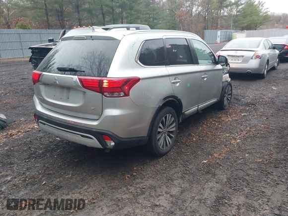2020 Mitsubishi Outlander SE с VIN JA4AD3A30LZ042990, выставлен на аукционе IAAI как лот 41165747 с пробегом 156 321 миль миль и . История ставок и продаж доступна на DreamBid. Изображение 4.