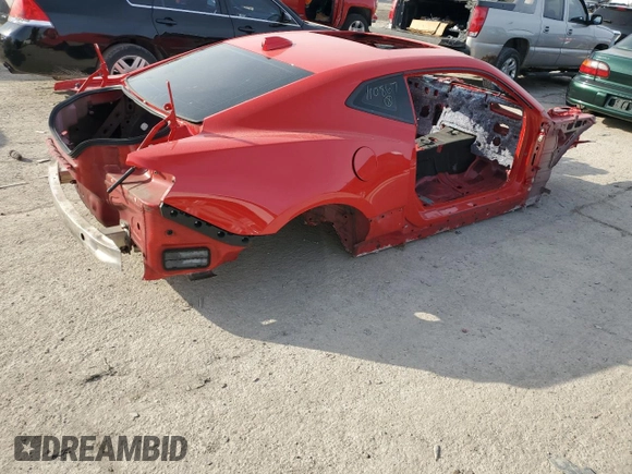2020 Chevrolet Camaro 2SS z VIN 1G1FH1R71L0110867, wystawiony jako Copart lot #44253875 z przebiegiem Nie podano mil oraz Szkoda całkowita • Salvage title. Historia ofert i sprzedaży dostępna na DreamBid. Obrazek 3.