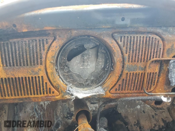 1969 Volkswagen Beetle with VIN 119235264, listed as a Copart auction lot 55211595 with Not Provided miles and Salvage Title. Bid and sale history available at DreamBid. Image 9.