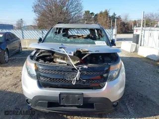 2015 Ford Explorer Sport with VIN 1FM5K8GT3FGA32239, listed as a IAAI auction lot 41124734 with 1 mi miles. Bid and sale history available at carsss.com. Image 6.