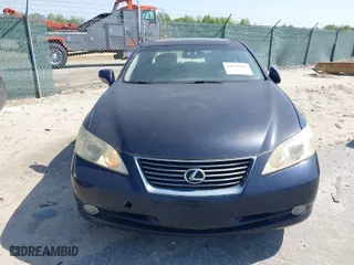 2007 Lexus ES 350 with VIN JTHBJ46G572030304, listed as a IAAI auction lot 42035407 with 226,022 mi miles. Bid and sale history available at carsss.com. Image 6.