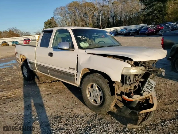 2000 Chevrolet Silverado 1500 LS with VIN 2GCEK19T2Y1267479, listed as a Copart auction lot 86882584 with 242,032 mi miles and Salvage Title. Bid and sale history available at carsss.com. Image 10.