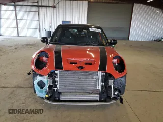 2020 MINI Hardtop 4 Door Cooper S with VIN WMWXU9C06L2M25229, listed as a Copart auction lot 84495064 with 12,348 mi miles and Salvage title. Bid and sale history available at DreamBid. Image 5.