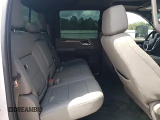 2024 Chevrolet Silverado 3500HD LT z VIN 1GC4YTEY7RF281802, wystawiony jako Copart lot #58908595 z przebiegiem 11 656 mil mil oraz Tytuł czysty. Historia ofert i sprzedaży dostępna na DreamBid. Obrazek 10.