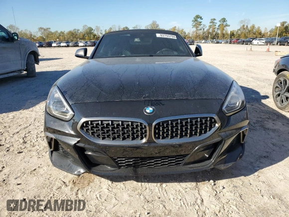 2020 BMW Z4 sDriveM40i z VIN WBAHF9C08LWW33054, wystawiony jako Copart lot #83793794 z przebiegiem Nie podano mil oraz Nie do naprawy • Non repairable. Historia ofert i sprzedaży dostępna na DreamBid. Obrazek 5.