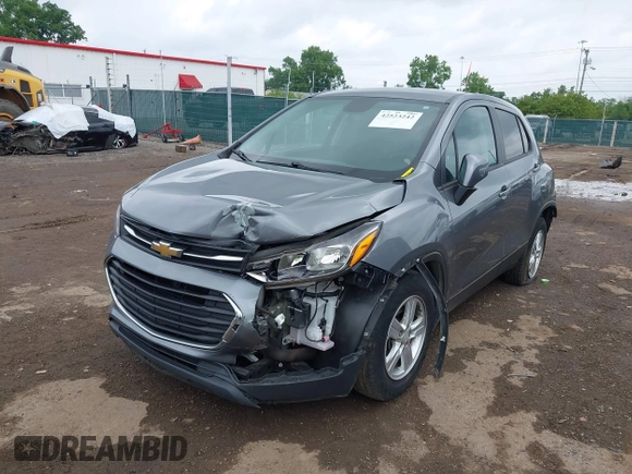 2020 Chevrolet Trax LS with VIN 3GNCJKSB3LL154785, listed as a IAAI auction lot 42523242 with 31,038 mi miles and . Bid and sale history available at DreamBid. Image 6.