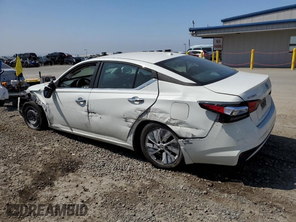 2020 Nissan Altima 2.5 S with VIN 1N4BL4BV3LC277475, listed as a Copart auction lot 50268705 with 51,605 mi miles and Salvage Title. Bid and sale history available at carsss.com. Image 2.