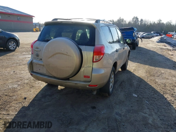 2008 Toyota RAV4 with VIN JTMBD33V685202183, listed as a IAAI auction lot 41766684 with 152,580 mi miles. Bid and sale history available at carsss.com. Image 4.