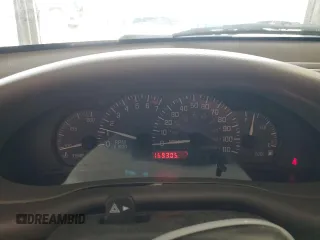 2002 Pontiac Sunfire SE z VIN 1G2JB524627155677, wystawiony jako Copart lot #55771625 z przebiegiem 169 305 mil mil oraz Szkoda całkowita • Salvage title. Historia ofert i sprzedaży dostępna na DreamBid. Obrazek 9.