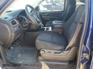 2013 Chevrolet Avalanche LS with VIN 3GNMCEE04DG116955, listed as a Copart auction lot 83069414 with 141,349 mi miles and Clean Title. Bid and sale history available at carsss.com. Image 7.