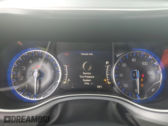 2025 Chrysler Pacifica Limited with VIN 2C4RC1GG1SR539601, listed as a Copart auction lot 60714795 with 9,796 mi miles and Clean title. Bid and sale history available at DreamBid. Image 9.