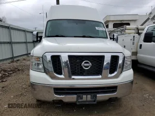 2018 Nissan NV Cargo SV z VIN 1N6AF0LY9JN808739, wystawiony jako Copart lot #58451535 z przebiegiem 255 350 mil mil oraz Szkody całkowita. Historia ofert i sprzedaży dostępna na DreamBid. Obrazek 5.