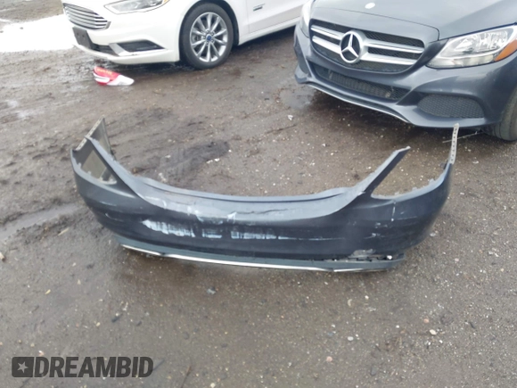 2015 Mercedes-Benz C-Class C 300 with VIN 55SWF4JB4FU047637, listed as a IAAI auction lot 42018519 with 78,297 mi miles. Bid and sale history available at carsss.com. Image 12.