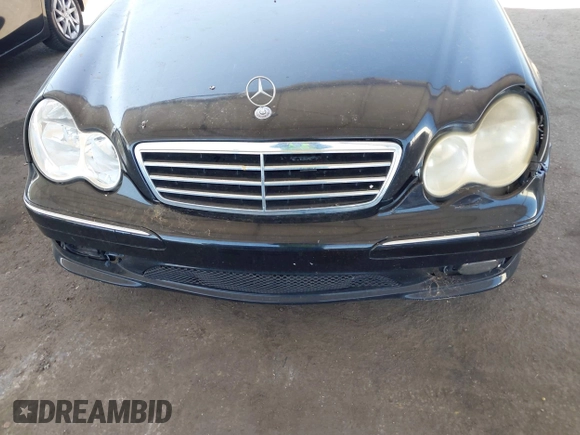 2007 Mercedes-Benz C 230 Sport z VIN WDBRF52H57F933629, wystawiony jako IAAI lot #42537760 z przebiegiem 153 487 mil mil oraz . Historia ofert i sprzedaży dostępna na DreamBid. Obrazek 6.