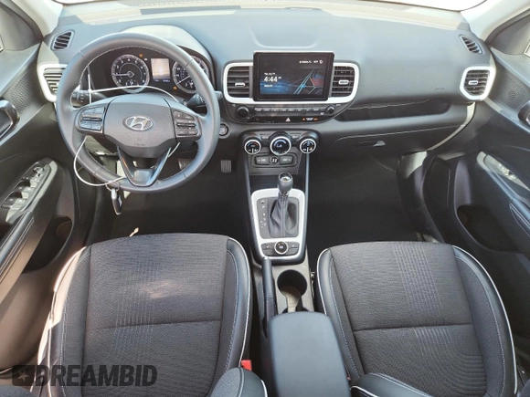 2022 Hyundai Venue Limited with VIN KMHRC8A36NU208112, listed as a Copart auction lot 61246415 with 34,363 mi miles and Non repairable. Bid and sale history available at DreamBid. Image 8.