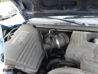 2005 Chevrolet Colorado Z85 with VIN 1GCCS198X58223077, listed as a IAAI auction lot 41947480 with 198,930 mi miles. Bid and sale history available at carsss.com. Image 14.