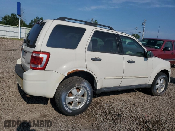 2012 Ford Escape XLT z VIN 1FMCU9DG8CKA54454, wystawiony jako Copart lot #63661675 z przebiegiem 123 759 mil mil oraz Czysty tytuł • Clean title. Historia ofert i sprzedaży dostępna na DreamBid. Obrazek 3.