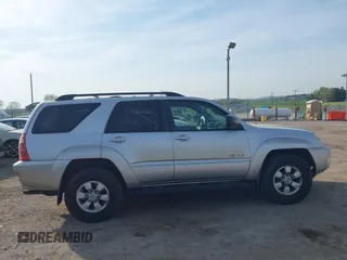2004 Toyota 4Runner SR5 z VIN JTEBU14R340026881, wystawiony jako IAAI lot #42110486 z przebiegiem 250 514 mil mil oraz . Historia ofert i sprzedaży dostępna na DreamBid. Obrazek 13.