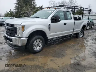 2019 Ford F-250 XL с VIN 1FT7X2B61KEF55620, выставлен на аукционе Copart как лот 44321215 с пробегом 105 823 миль миль и Списание • Salvage title. История ставок и продаж доступна на DreamBid. Изображение 1.